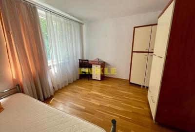 Apartament cu 3 camere decomandat în Central - 9