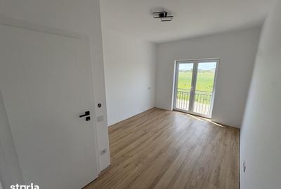 Casă cu 4 camere cu Teren 265 Mp în Moșnița Nouă - 2