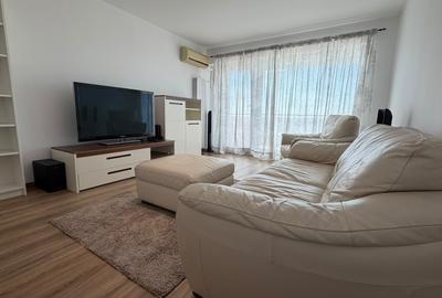 Apartament cu 3 camere semidecomandat în Bucureștii Noi