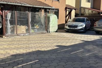 Casă cu 3 camere în Paleu