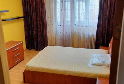 Apartament cu 2 camere decomandat în Drumul Taberei