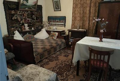 Casă cu 3 camere în Târgu Ocna