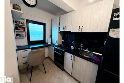 Apartament cu 2 camere decomandat în Bârnova