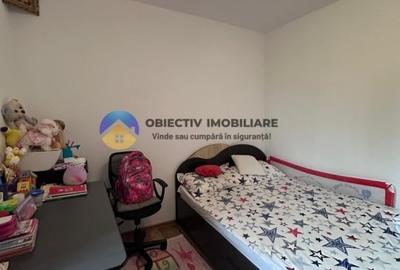 Apartament cu 3 camere semidecomandat, mobilat în Dărmănești - 9