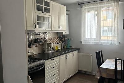 Apartament cu 3 camere semidecomandat în Astra - 1