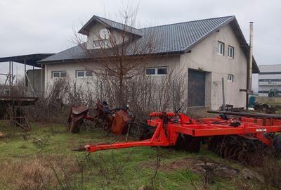 Spațiu comercial, de 284 mp, în Siliștea - 4