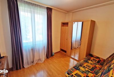 Apartament cu 4 camere decomandat în Centrul Civic