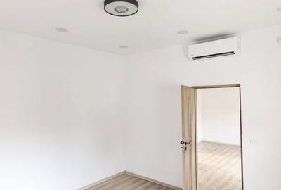 Casă cu 4 camere cu Teren 235 Mp în Central - 3