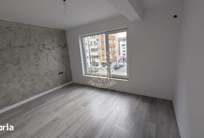 Spațiu comercial, de 50 mp, în Central - 2