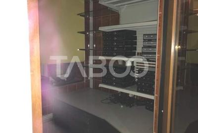 Spațiu comercial, de 220 mp, în Terezian