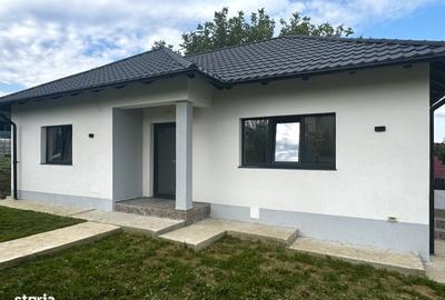 Casă cu 3 camere în Horpaz