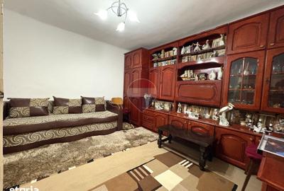 Casă cu 2 camere cu Teren 10 Mp în Central
