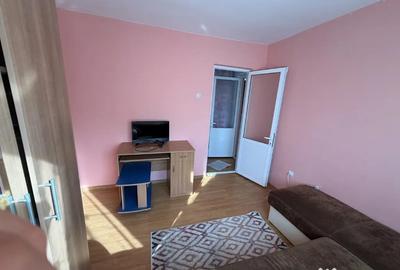 Apartament cu 2 camere semidecomandat în Neptun