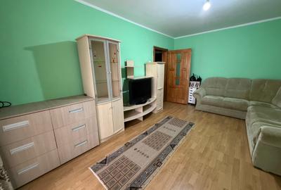 Apartament cu 2 camere decomandat în Centrul Civic
