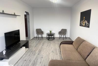 Apartament cu 2 camere decomandat în Micro 6