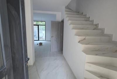 Casă cu 2 camere cu Teren 170 Mp în Chiajna - 2