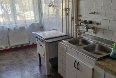 Apartament cu 3 camere decomandat în Obor - 3