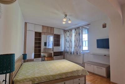 Apartament cu 2 camere decomandat în Sala Palatului - 32