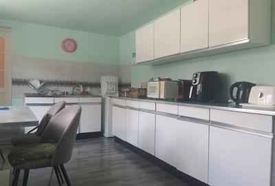 Casă cu 3 camere cu Teren 900 Mp în Central