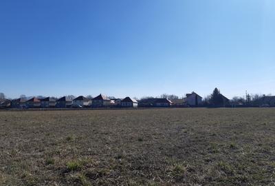 Teren Construcții intravilan de 2325 mp, în Lunca Calnicului - 5