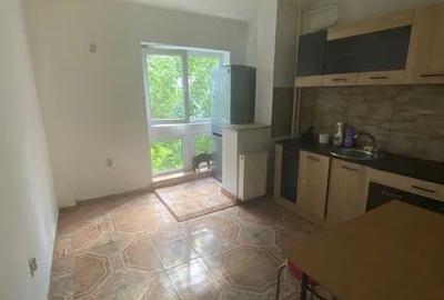 Apartament cu 2 camere decomandat în Olteniței - 6