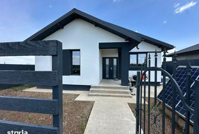 Casă cu 3 camere cu Teren 250 Mp în Crevedia - 2