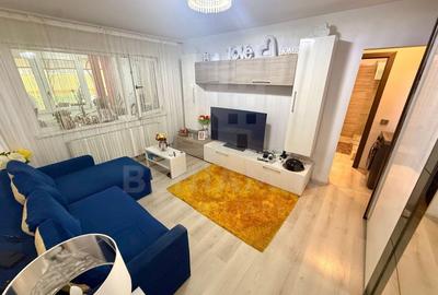 Apartament cu 2 camere semidecomandat în Craiovița Nouă
