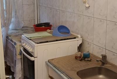 Apartament cu 2 camere în Viziru 3