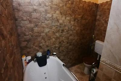 Casă cu 3 camere cu Teren 580 Mp în Central - 10