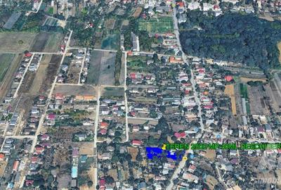 Casă cu 4 camere cu Teren 2550 Mp în Central