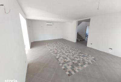 Casă cu 5 camere cu Teren 500 Mp în Apahida