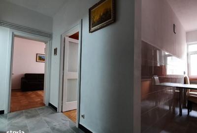 Apartament cu 2 camere decomandat în Cișmigiu