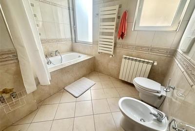 Apartament cu 3 camere decomandat, mobilat în Primăverii - 13