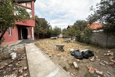 Casă cu 6 camere cu Teren 370 Mp în Olimpia-Stadion