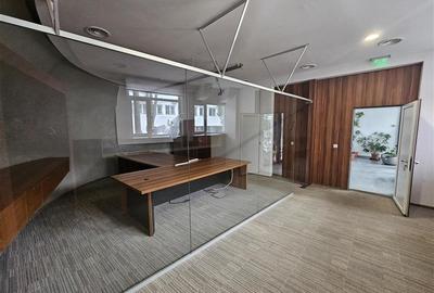 Birou, de 217 mp, în Central - 5