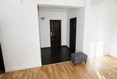 Apartament cu 3 camere decomandat în Lotrioara