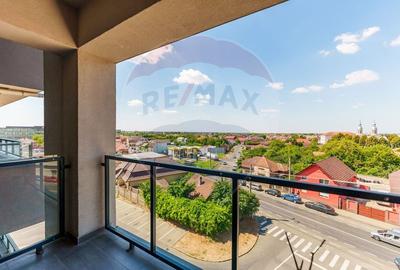 Apartament cu 3 camere decomandat, mobilat în UTA - 29