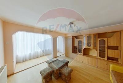 Apartament cu 4 camere decomandat, mobilat în Vest - 1