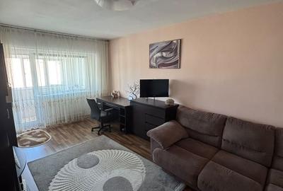 Apartament cu 2 camere decomandat în Capitol