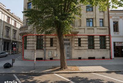 Spațiu comercial, de 385 mp, în Ultracentral