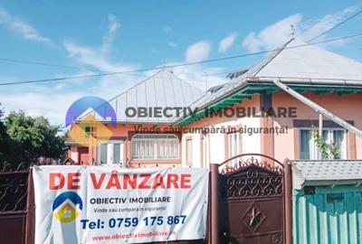 Casă individuală cu 5 camere cu Garaj în Vânători-Neamț - 1