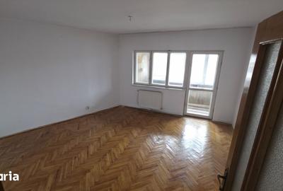 Apartament cu 2 camere în Petros