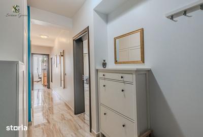 Apartament cu 3 camere decomandat în Tractorul - 3