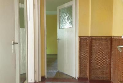 Apartament cu 2 camere semidecomandat în Gară
