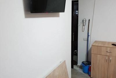 Garsonieră semidecomandată, mobilată în Brâncoveanu