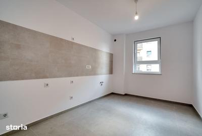 Apartament cu 2 camere decomandat în Tractorul - 12