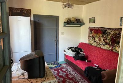 Casă cu 3 camere cu Teren 1417 Mp în Moșești - 3