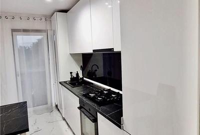 Apartament cu 2 camere decomandat în Tătărași