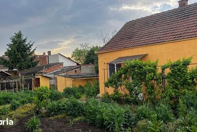 Casă cu 2 camere cu Teren 360 Mp în Central - 5