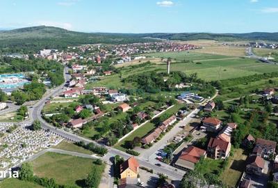 Teren de 1449 mp, în Sânmartin